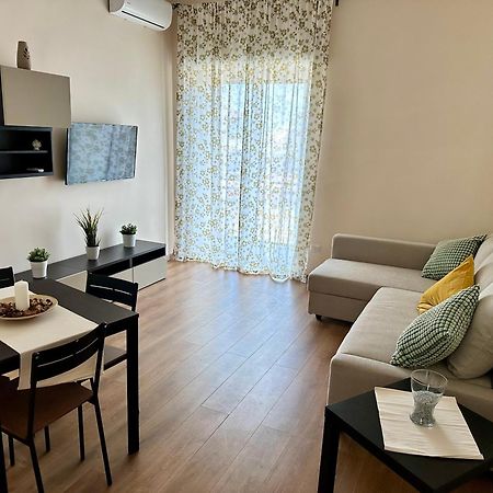 Napule House - Napoli Appartamento In Centro Eksteriør bilde