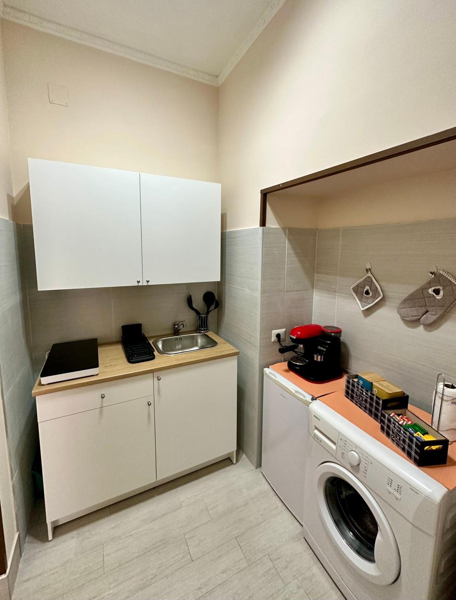 Napule House - Napoli Appartamento In Centro Eksteriør bilde